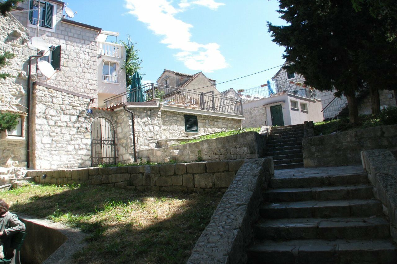 Split Center Suites Bagian luar foto