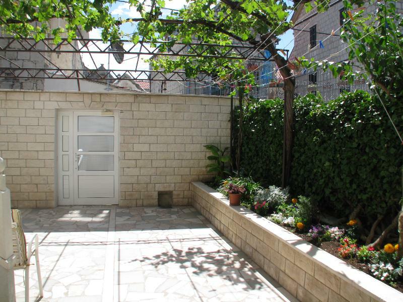 Split Center Suites Bagian luar foto