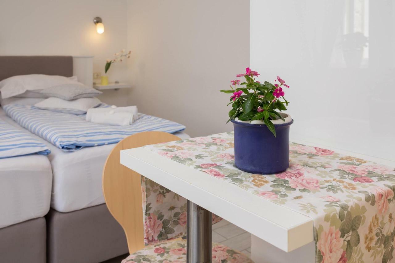 Split Center Suites Bagian luar foto