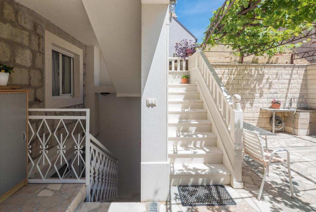 Split Center Suites Bagian luar foto